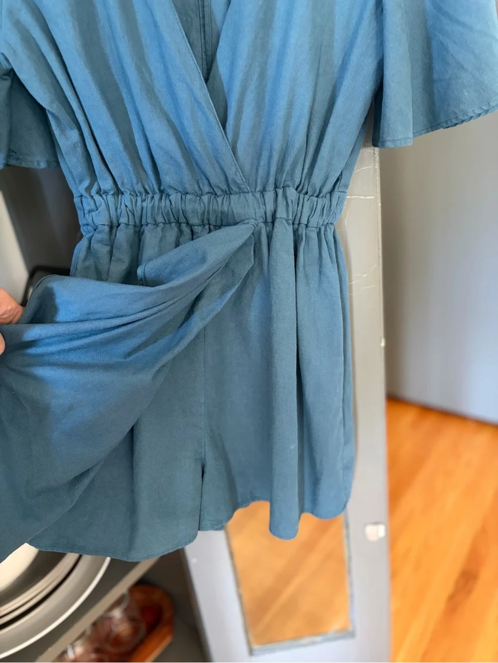 Zara chic neck